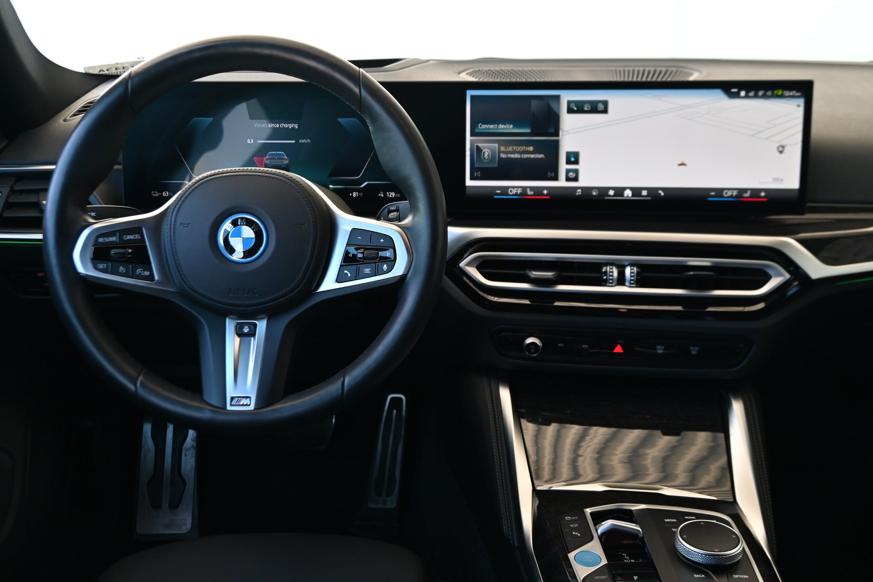 Certified 2024 BMW i4 eDrive40 w/ M Sport Package RWD image 27