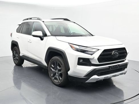 Used 2024 Toyota RAV4 Adventure AWD/4WD image 2