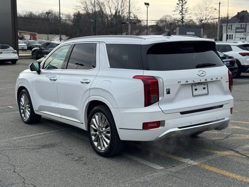 Used 2020 Hyundai Palisade Limited image 3