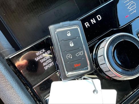 Used 2022 Jeep Grand Cherokee Trailhawk w/ Advanced Protech Group II AWD/4WD image 12