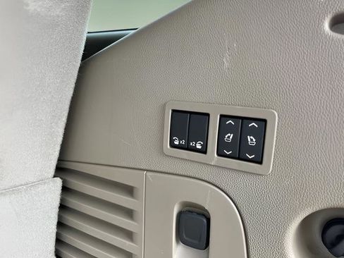 Used 2019 Chevrolet Tahoe LT image 41