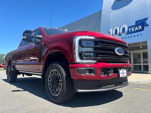 New 2026 Ford F250 Platinum w/ FX4 Off-Road Package AWD/4WD image 10