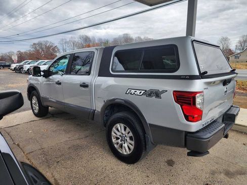 Used 2018 Nissan Titan PRO-4X w/ Pro-4x Convenience Package image 30