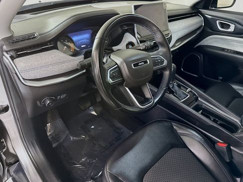 Used 2022 Jeep Compass Latitude w/ Convenience Group image 23