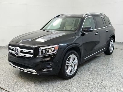 Used 2021 Mercedes-Benz GLB 250 4MATIC w/ Premium Package