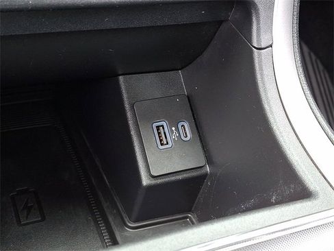 Certified 2022 Ford Edge SEL w/ Convenience Package image 24