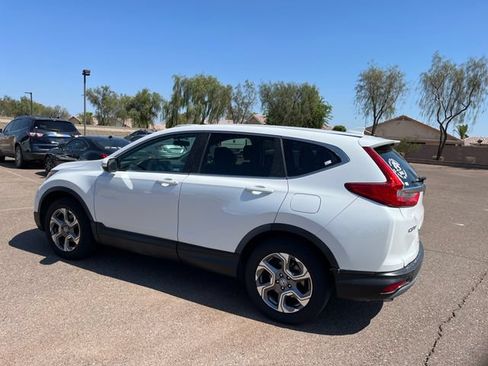 Used 2019 Honda CR-V EX image 2