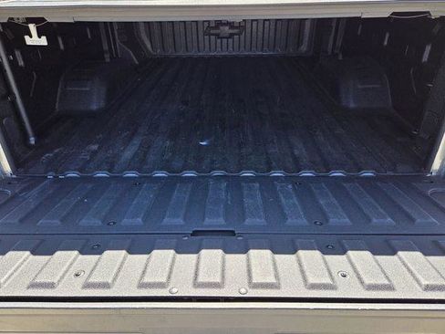 Used 2025 Chevrolet Silverado 2500 High Country w/ Technology Package image 13