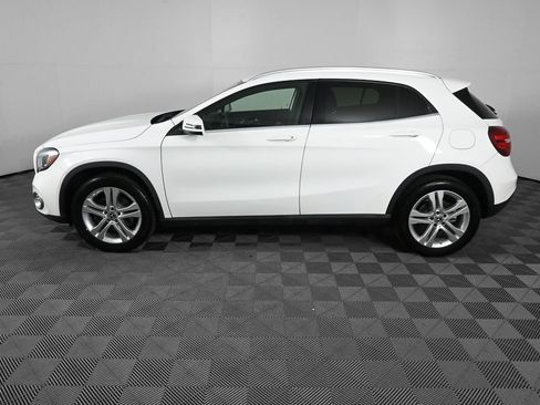 Used 2020 Mercedes-Benz GLA 250 4MATIC image 3