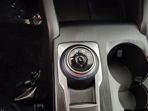 Used 2022 Ford Escape SEL image 27