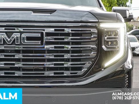 Used 2024 GMC Sierra 1500 Denali Ultimate AWD/4WD image 12