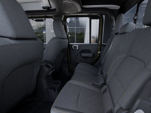 New 2026 Jeep Gladiator Sport AWD/4WD image 23