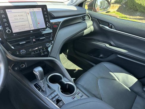 Used 2023 Toyota Camry XLE w/ Navigation Package FWD image 24