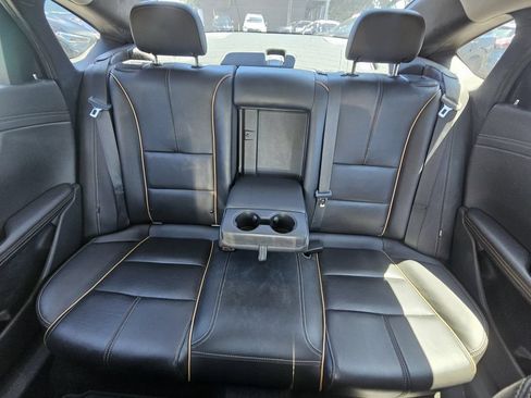 Used 2017 Chevrolet Impala Premier w/ Enhanced Convenience Package FWD image 30