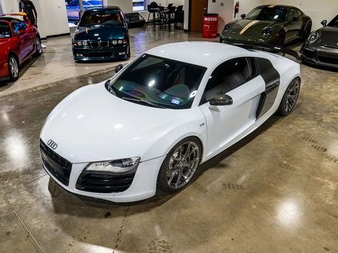 Used 2012 Audi R8 V10 image 16