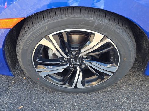 Used 2016 Honda Civic Touring image 25