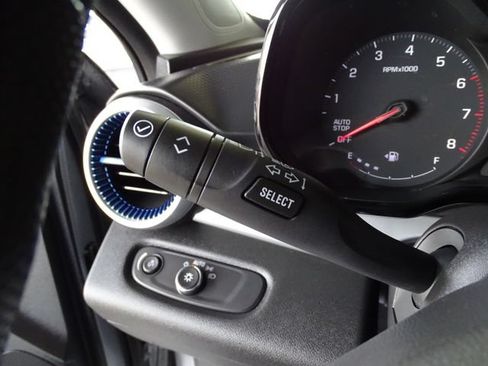 Used 2024 Chevrolet Trax LS w/ LS Convenience Package FWD image 16