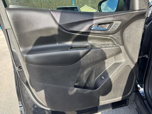 Used 2020 Chevrolet Equinox LT AWD/4WD image 11