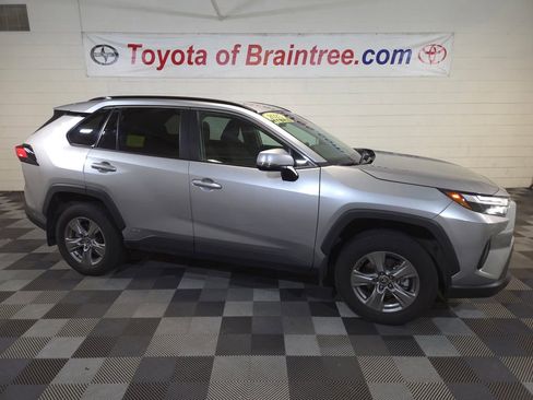 Certified 2025 Toyota RAV4 LE image 1