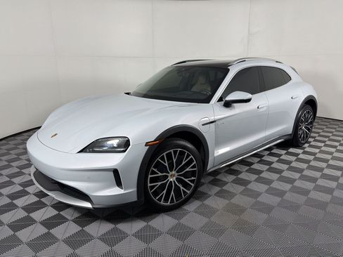 Certified 2025 Porsche Taycan 4 Cross Turismo AWD/4WD image 1