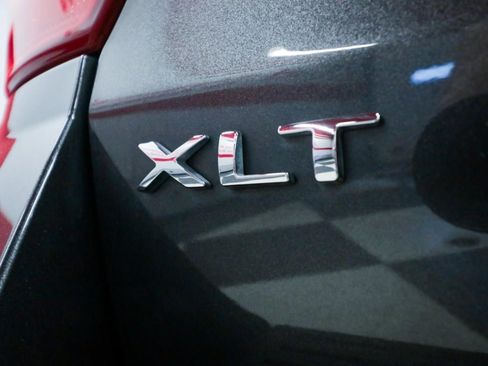 Used 2021 Ford Expedition XLT AWD/4WD image 31