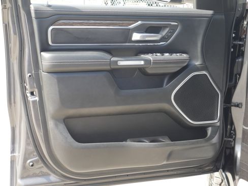 Used 2020 RAM 1500 Laramie image 36