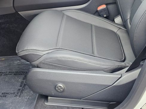 New 2026 Mercedes-Benz GLC 300 4MATIC image 18