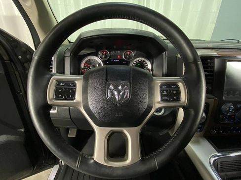 Used 2017 RAM 1500 Laramie AWD/4WD image 20