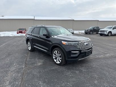 Certified 2023 Ford Explorer Platinum w/ Technology Package