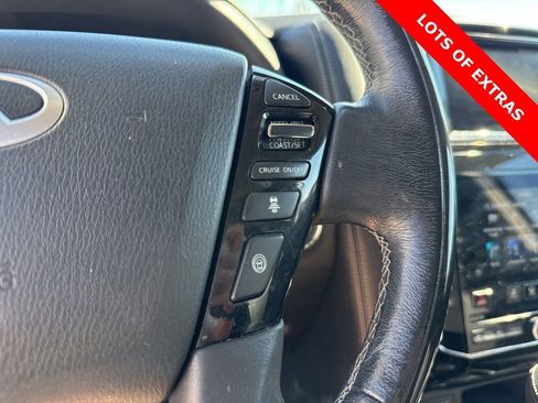 Used 2021 INFINITI QX80 Luxe image 19