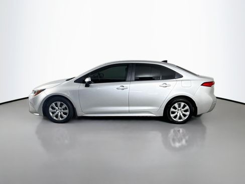 Used 2025 Toyota Corolla LE FWD image 6