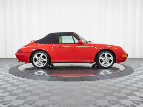 Used 1997 Porsche 911 Carrera RWD image 8