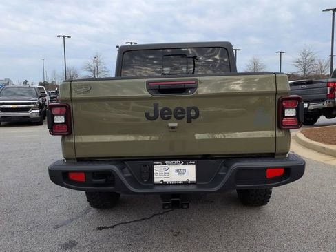 New 2026 Jeep Gladiator Sport image 5