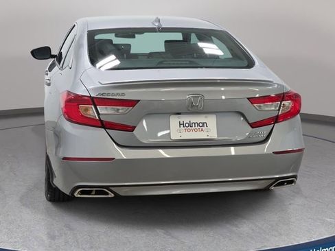 Used 2019 Honda Accord Sport image 7