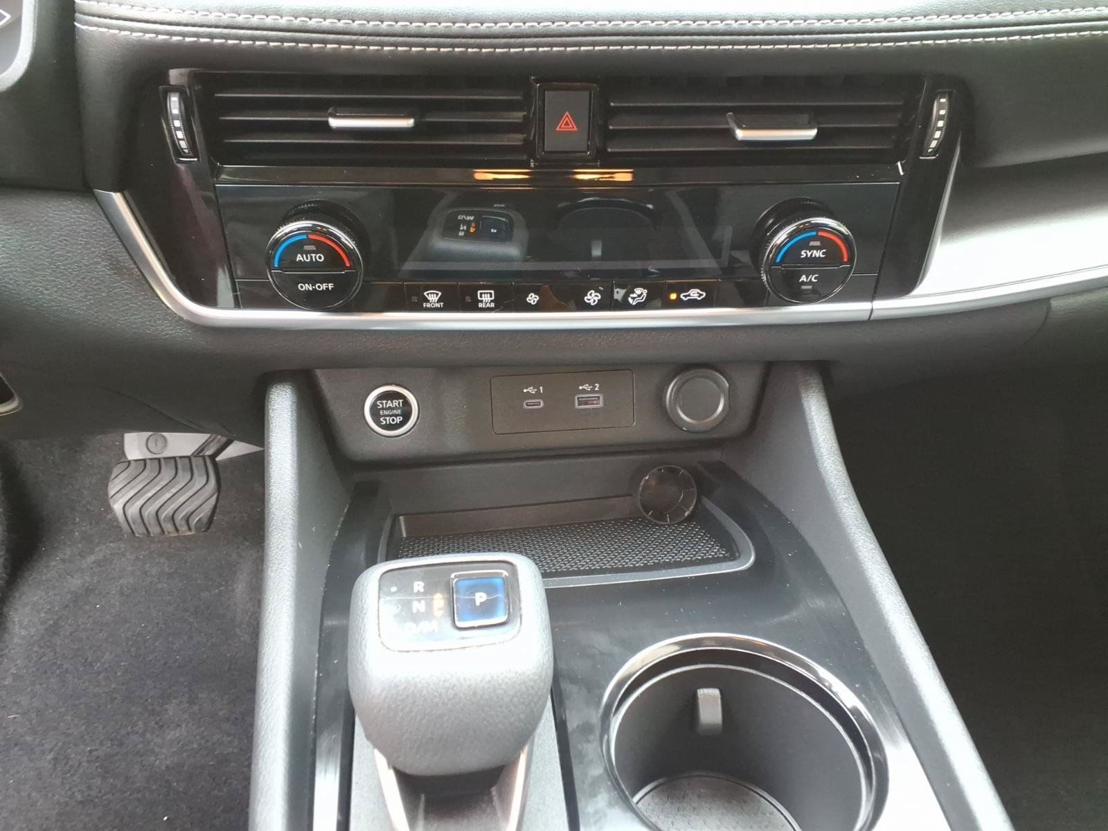 Used 2021 Nissan Rogue SV AWD/4WD image 27