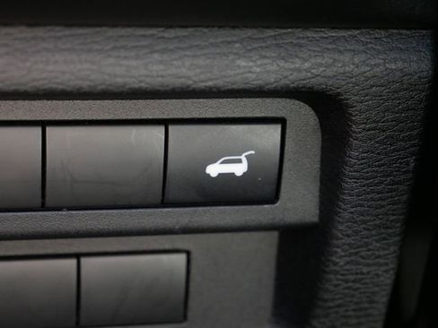 Used 2024 Mitsubishi Outlander SE AWD/4WD image 16