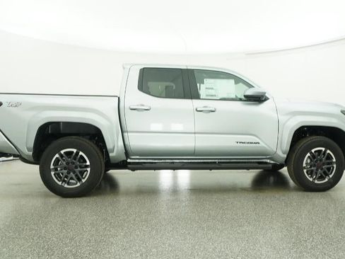 New 2025 Toyota Tacoma TRD Sport image 27