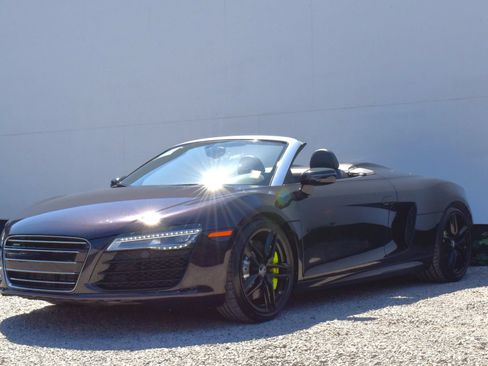 Used 2014 Audi R8 V10 AWD/4WD image 4