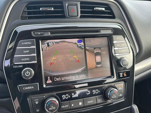 Used 2022 Nissan Maxima Platinum w/ Sport Mat Group image 31