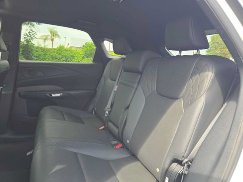Used 2024 Lexus RX 350 FWD w/ Technology Package image 18