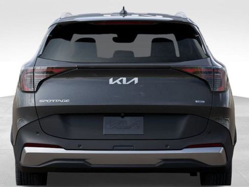 New 2026 Kia Sportage EX image 12