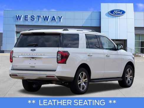Used 2024 Ford Expedition Limited RWD image 3