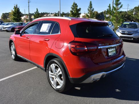 Used 2019 Mercedes-Benz GLA 250 4MATIC image 7
