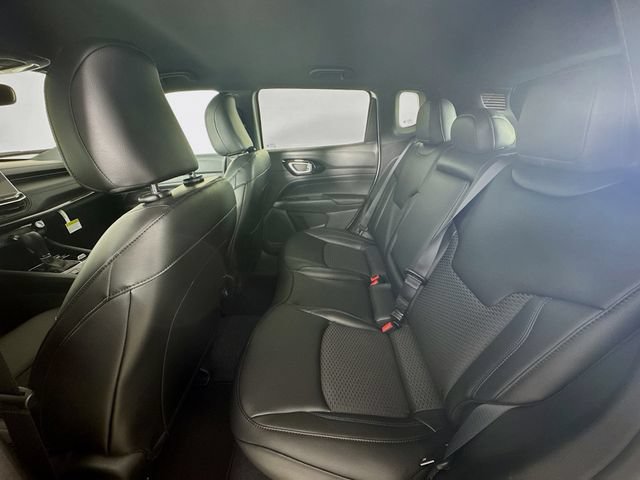 New 2026 Jeep Compass Latitude AWD/4WD image 24
