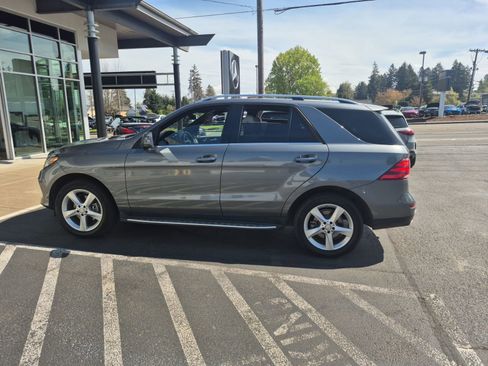 Used 2017 Mercedes-Benz GLE 350 4MATIC image 5