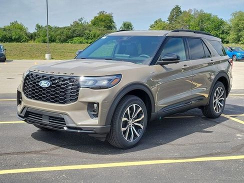 New 2027 Ford Explorer ST-Line w/ Premium Package AWD/4WD image 2
