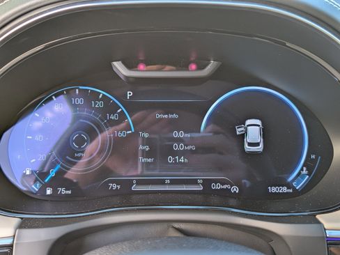 Used 2025 Genesis GV70 3.5T Sport w/ Sport Prestige Package image 32