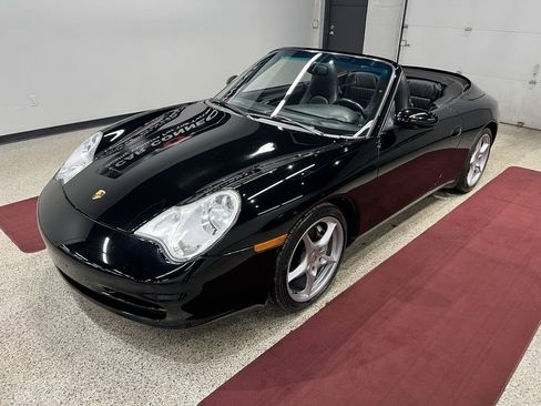 Used 2003 Porsche 911 Carrera 4 image 3