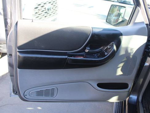 Used 2010 Ford Ranger XLT RWD image 18