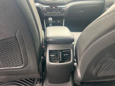 Used 2016 Hyundai Tucson Limited w/ Option Group 03 image 20